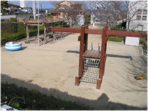 神戸浦公園アスレチック遊具の写
