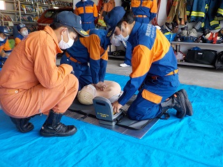 写真：救急法講習会の様子