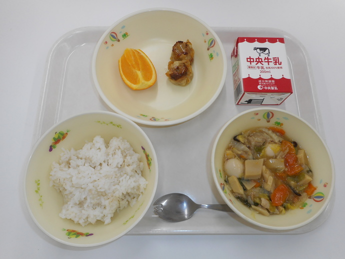 令和7年5月1日の給食