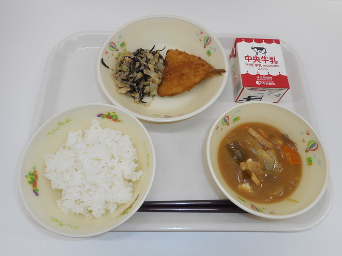 令和7年6月2日の給食