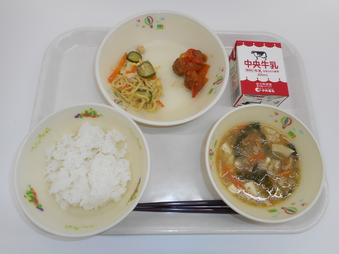 令和7年6月18日の給食