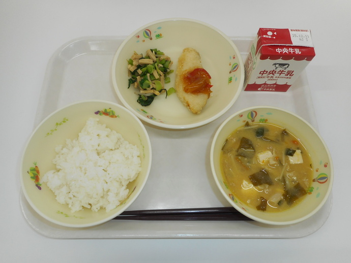 12月4日の給食