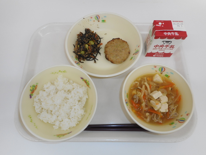 3月2日の給食
